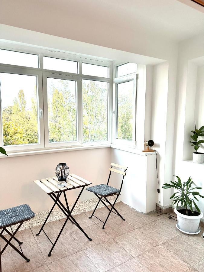 Vintage Bucharest apartment Extérieur photo